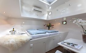 Houseboat Volle Maan Ámsterdam